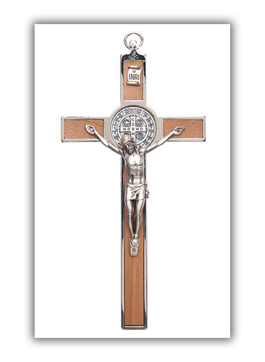 Crucifixo com Medalha de São Bento