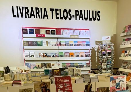 Livraria Telos-Paulus: reabre-se mais um templo no Porto