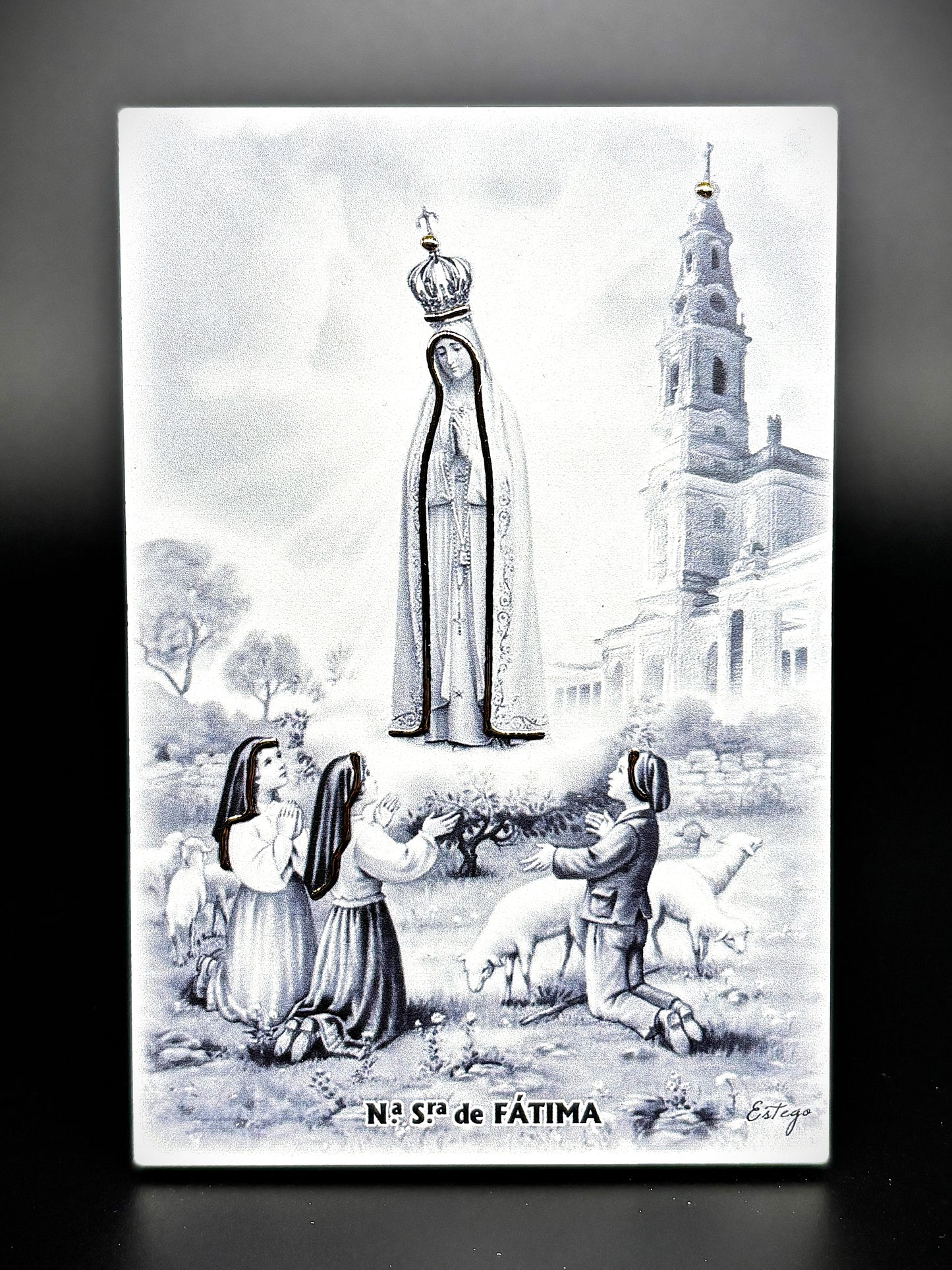 Quadro Nossa Senhora de Fátima em madeira - Tons de cinza