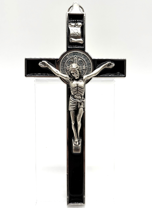 Crucifixo em metal com Medalha de São Bento - Maior