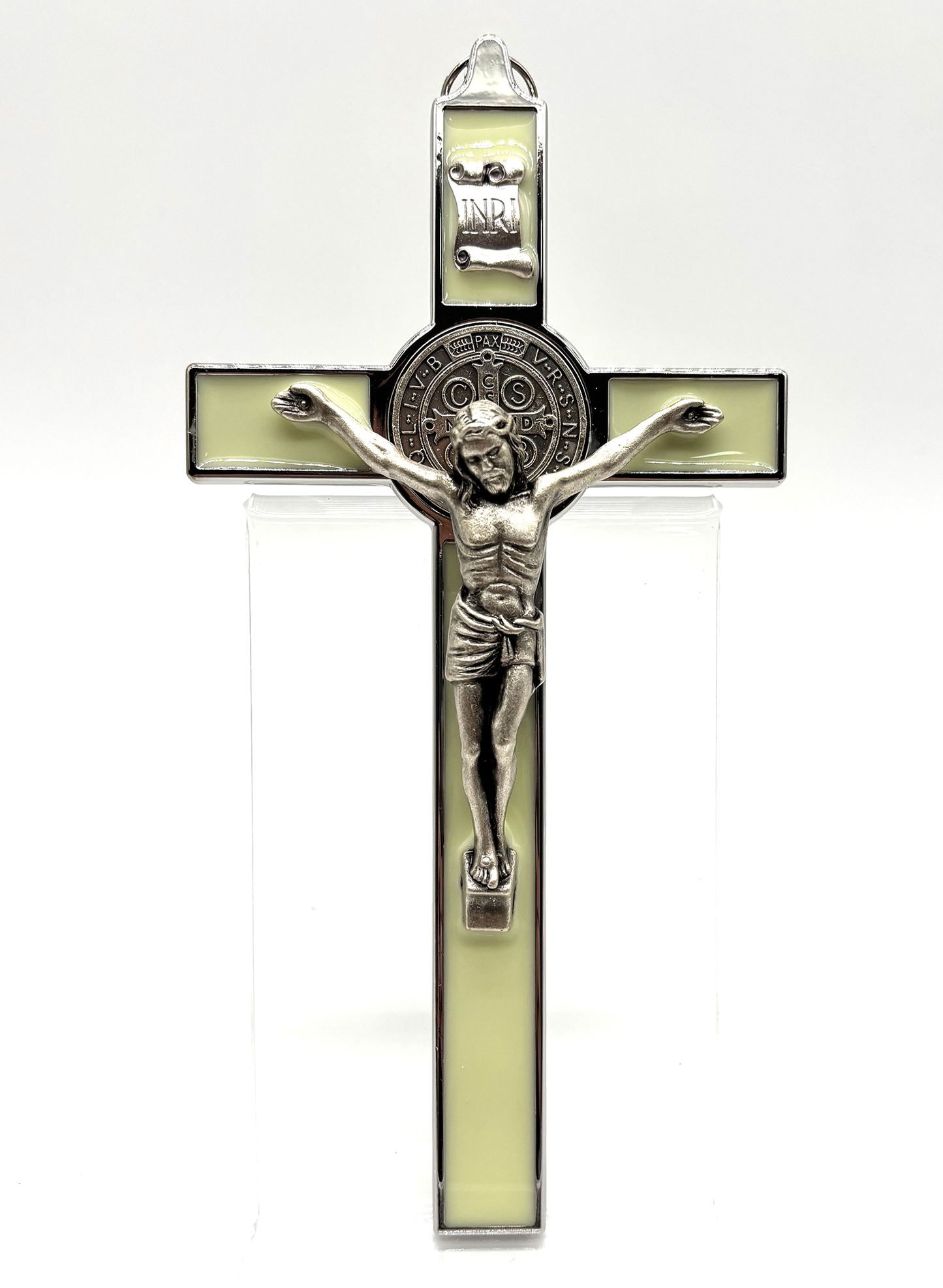 Crucifixo em metal com Medalha de São Bento - Maior