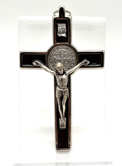 Crucifixo em metal com Medalha de São Bento - Menor