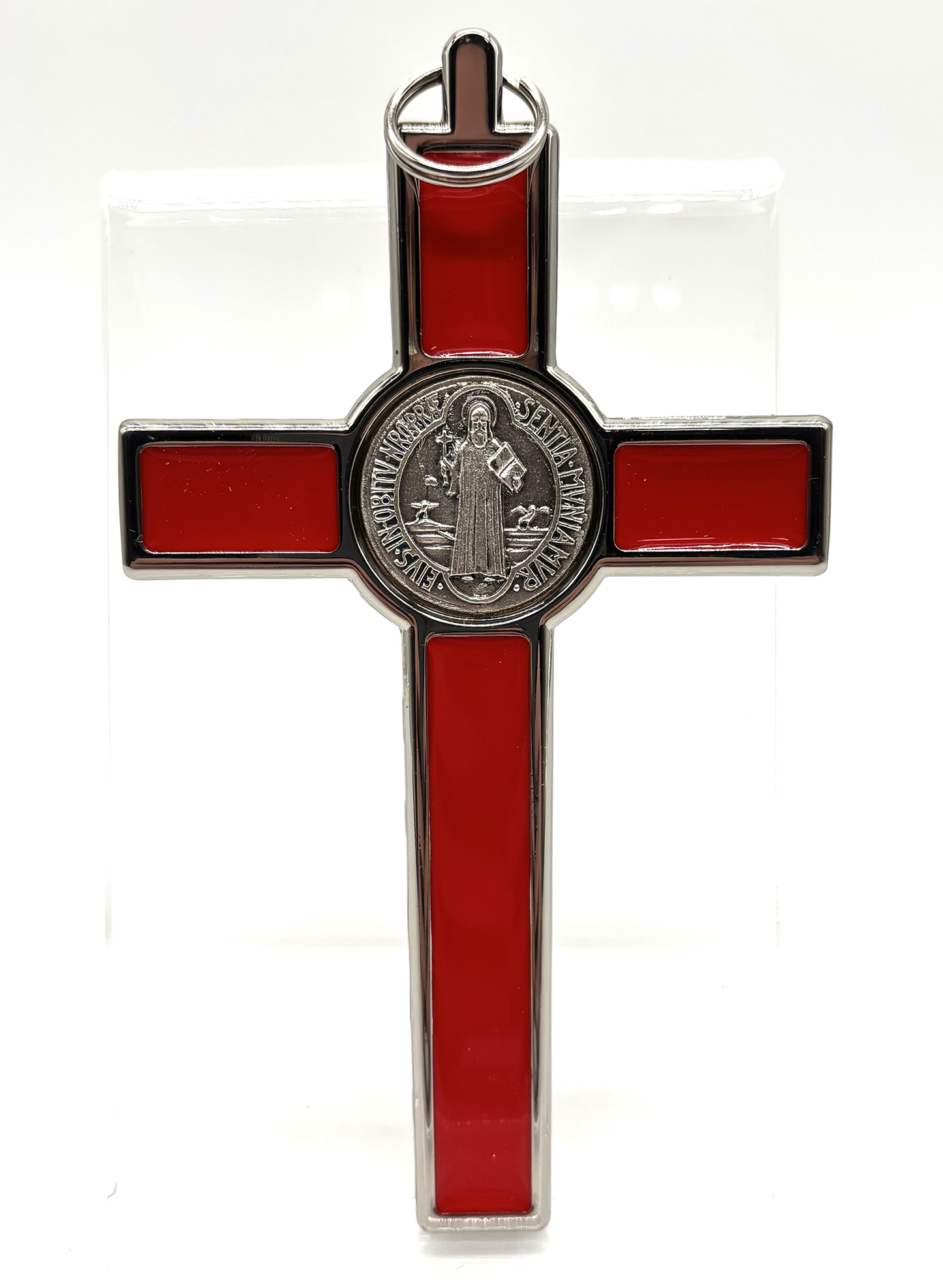 Crucifixo em metal com Medalha de São Bento - Menor
