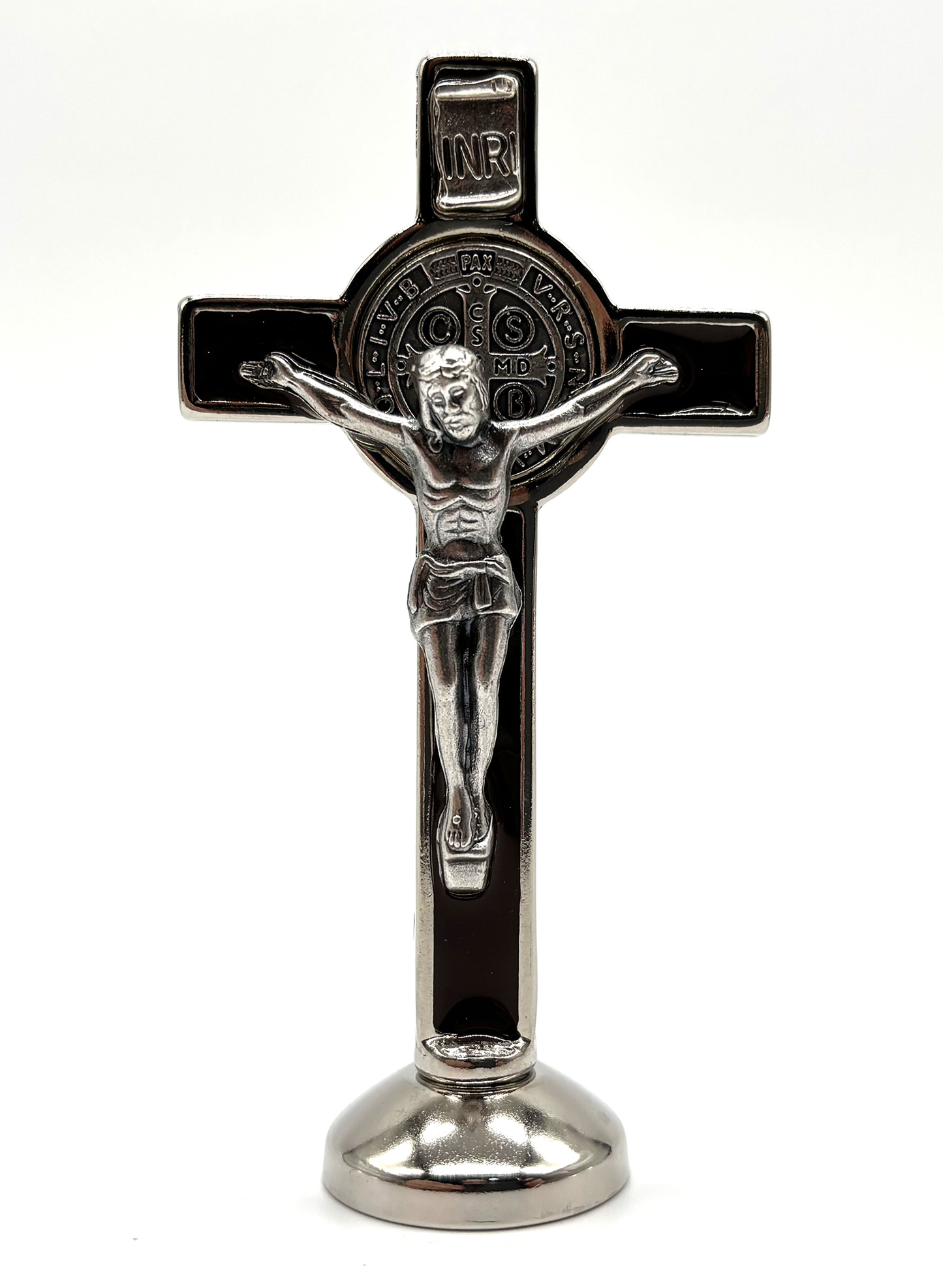 Crucifixo com Medalha de São Bento com base